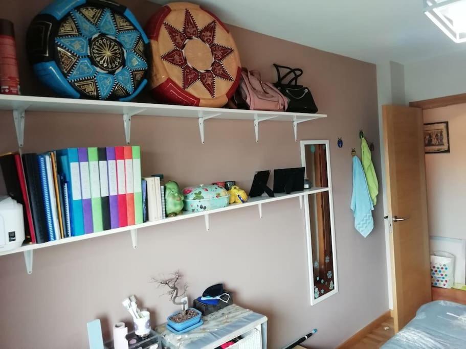 Habitacion En Piso Compartido Cerca De Playa De Samil Vigo Exterior photo